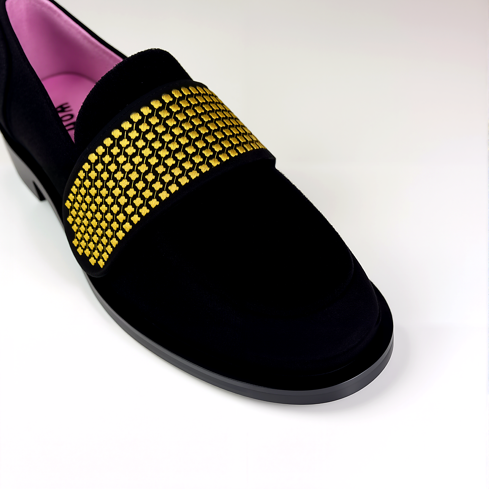 LUCKY 1: GOLDEN LUCKY (1 pair)