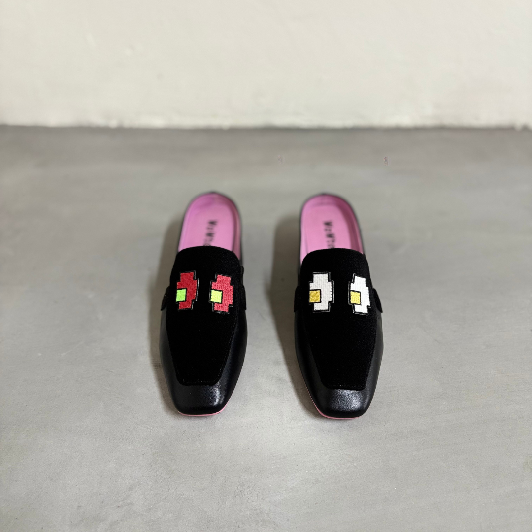STARING Sticker Shoe Set
