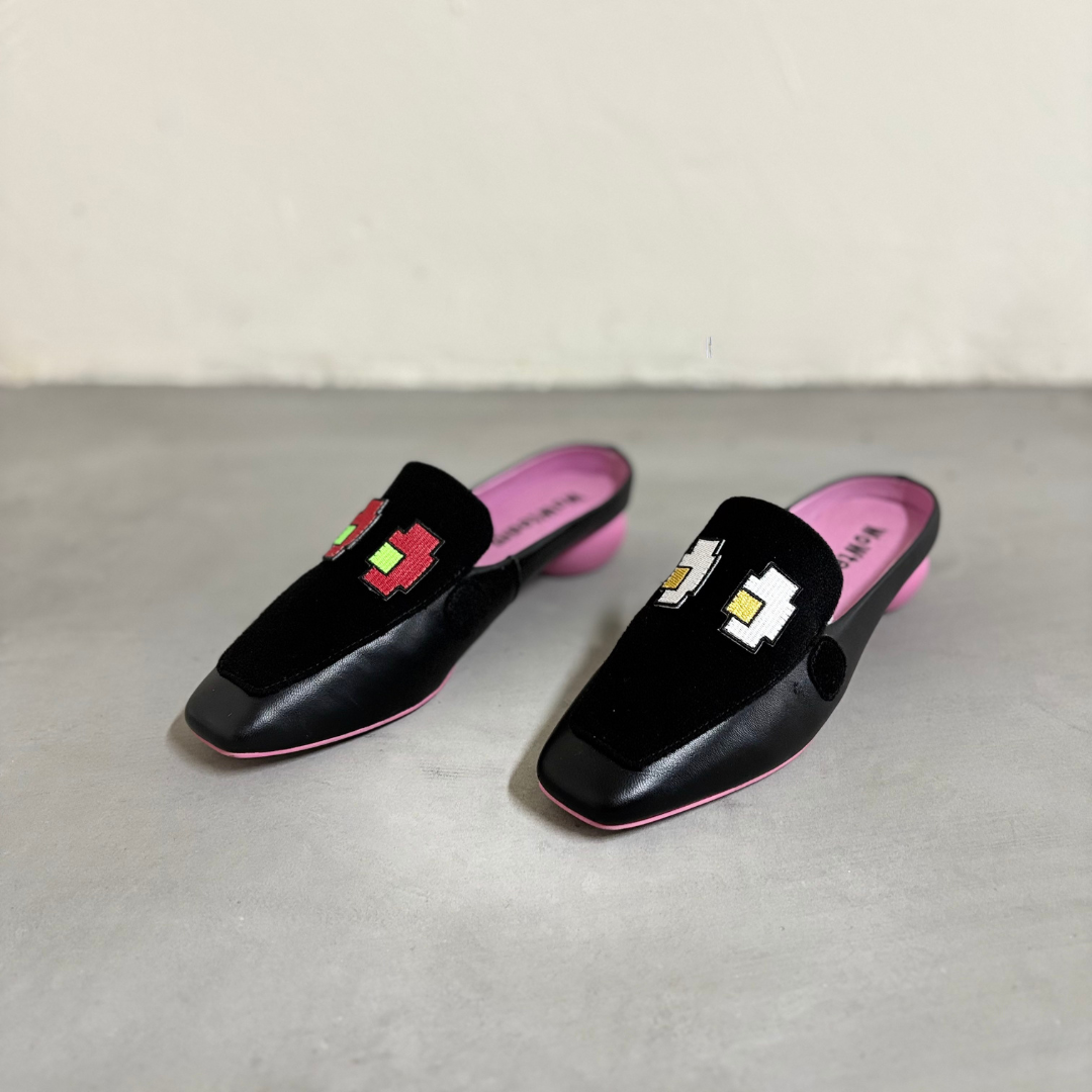 STARING Sticker Shoe Set